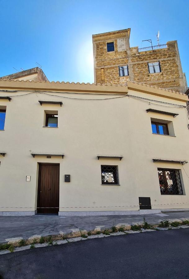 Le Dimore Di Palagonia Bagheria Bagian luar foto